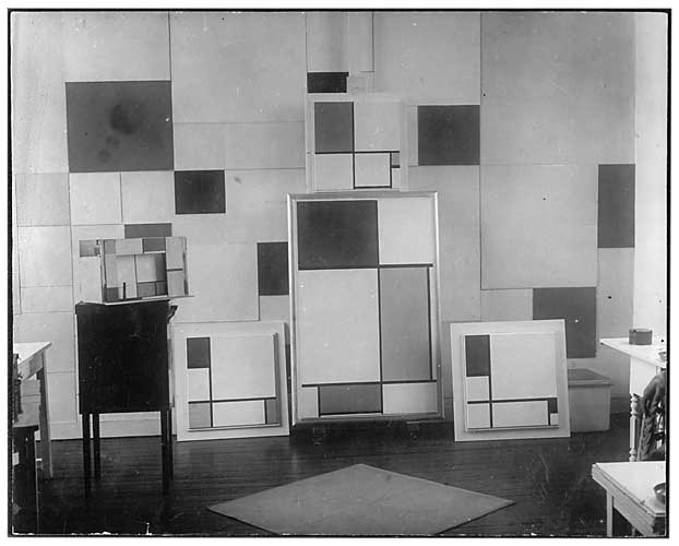 fig. 1. Charles Karsten, Studio of Piet Mondrian, 26 rue du Départ, Paris (1929), gelatin silver print, 15 x 20 cm, private collection, Amsterdam